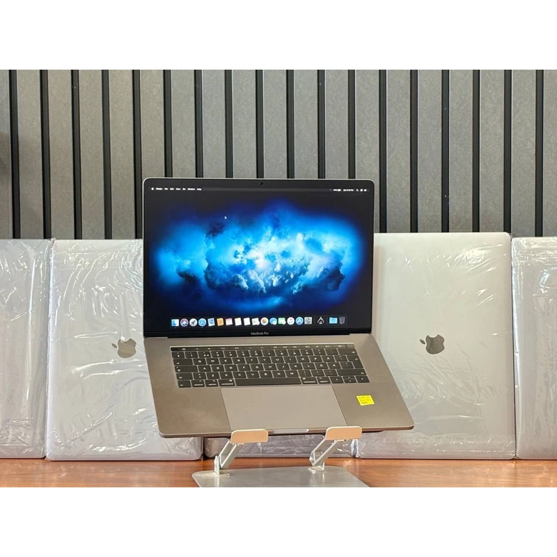 لپتاب  MACBOOK PRO 2019-i9-16-1TB-4GB 